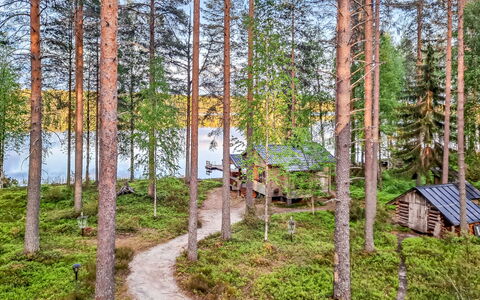 Pilkkaniemi: Cabaña, Casa, Casa, Edificios Del Jardín, Vía Muerta, Cuarto De Troncos, Casa De Campo, Inmuebles, Cobertizo, Yarda