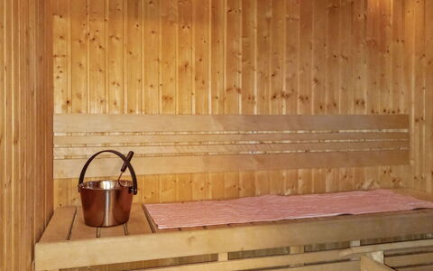 Hovitahko a 1: Madera, Cabaña, Cuarto De Troncos, Bosque, Cobertizo, Edificios Del Jardín, Alerce, Bosque, Manchas De Madera