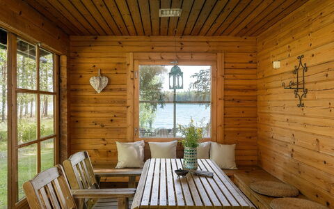 Joutsenlahti: Árbol, Banco, Casa, Cabaña, Lago, Estanque, Bosque, Cuarto De Troncos