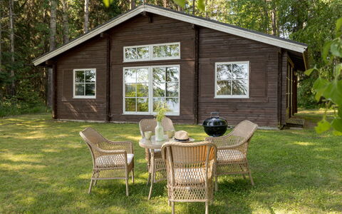 Joutsenlahti: Cabaña, Casa, Casa, Edificios Del Jardín, Vía Muerta, Cuarto De Troncos, Casa De Campo, Inmuebles, Cobertizo, Yarda