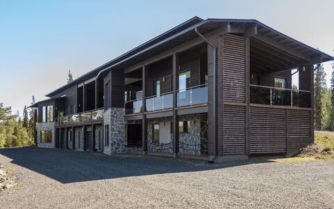 Holy Lake Chalet B: Madera, Vía Muerta, Cabaña, Casa, Casa, Tablón, Edificios Del Jardín, Cuarto De Troncos, Madera Dura, Porche