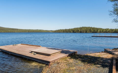 Holy Lake Chalet B: Madera, Vía Muerta, Cabaña, Casa, Casa, Tablón, Edificios Del Jardín, Cuarto De Troncos, Madera Dura, Porche