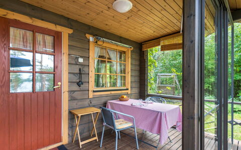 Metsä-Iivari: Ventana, Casa, Madera, Casa, Vía Muerta, Cabaña, Techo, Congelación, Ventana De Guillotina, Pendiente