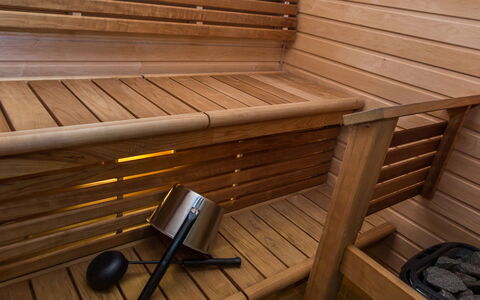 Tahko Spa Red - Golf Apartment: Hierba, Casa, Cabaña, El Terreno Del Lote, Casa, Inmuebles, Césped, Vía Muerta, Casa De Campo, Porche