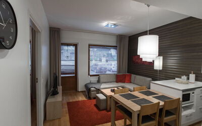 Nordic Chalet 9208