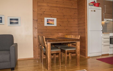 Ylläs Chalets A402: Camino Acuático, Banco, Corriente De Agua, Lago, Cabaña, Bosque, Canal, Reservorio, Cuarto De Troncos