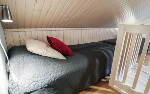 Kopara B 8: Madera, Suelo, Piso, Diseño De Interiores, Mueble, Habitación, Habitación, Linos, Cama, Suelos De Madera