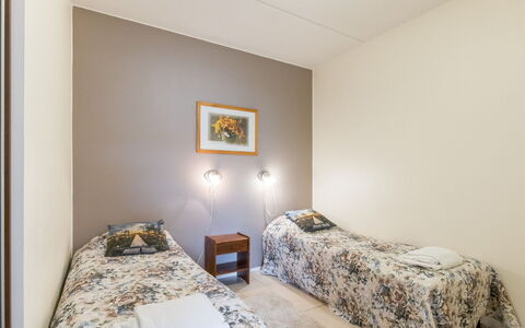 Yllästar 3 As 508: Pared, Suelo, Piso, Cama, Diseño De Interiores, Habitación, Madera, Techo, Habitación, Sábana