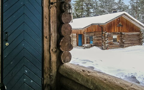 Vuokatinportti B 9: Madera, Vía Muerta, Cabaña, Casa, Casa, Tablón, Edificios Del Jardín, Cuarto De Troncos, Madera Dura, Porche