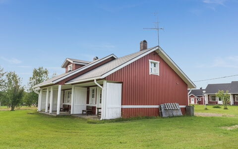 Ylläskarpalo 1 Päätyhuoneisto: Hierba, Edificio, Casa, Techo, Casa, Llanura, Cabaña, Área Rural, El Terreno Del Lote, Barrio Residencial