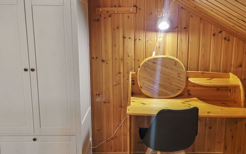 Ylläskarpalo 3 Päätyhuoneisto: Madera, Vía Muerta, Techo, Cabaña, Casa, Casa, Puerta, Porche, Edificios Del Jardín, Casa De Campo