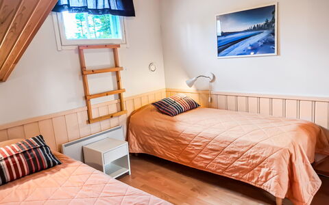 Yllästar 1 As 211: Cama, Habitación, Madera, Piso, Diseño De Interiores, Suelo, Mueble, Sábana, Lecho, Habitación