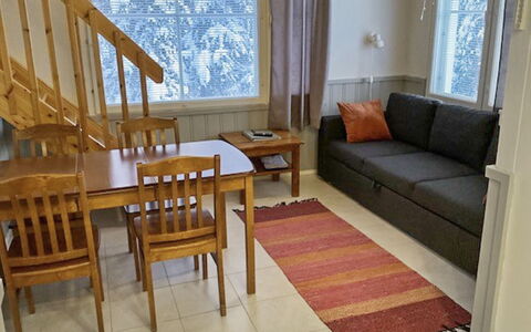 Yllästar 2 As 406: Cabaña, Casa, Casa, Edificios Del Jardín, Vía Muerta, Cuarto De Troncos, Casa De Campo, Inmuebles, Cobertizo, Yarda
