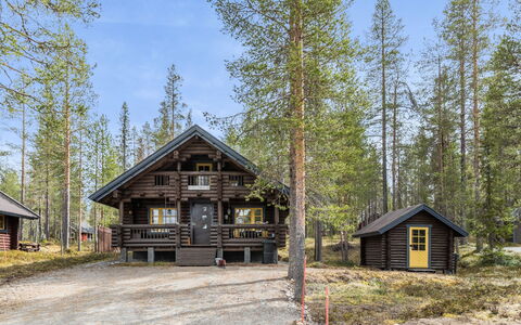 Riekonmarja: Cabaña, Casa, Casa, Edificios Del Jardín, Vía Muerta, Cuarto De Troncos, Casa De Campo, Inmuebles, Cobertizo, Yarda