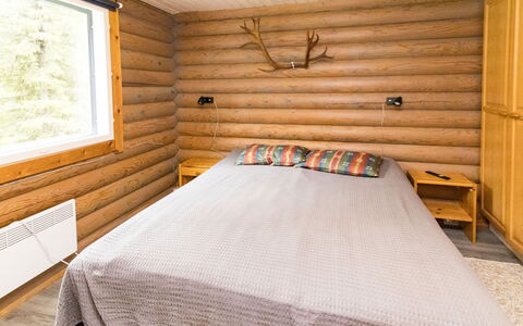 Imponlampi: Madera, Habitación, Diseño De Interiores, Cama, Piso, Suelo, Techo, Sábana, Mueble, Lecho