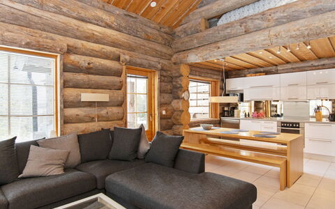 Peikkola: Madera, Vía Muerta, Cabaña, Casa, Casa, Tablón, Edificios Del Jardín, Cuarto De Troncos, Madera Dura, Porche