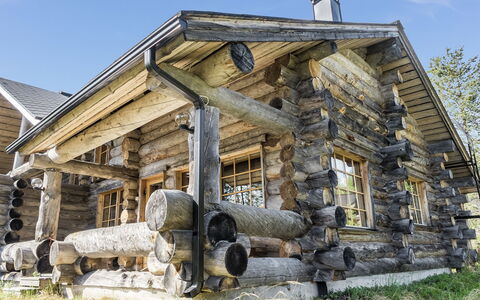 Kelovalta 7B: Madera, Vía Muerta, Cabaña, Casa, Casa, Tablón, Edificios Del Jardín, Cuarto De Troncos, Madera Dura, Porche