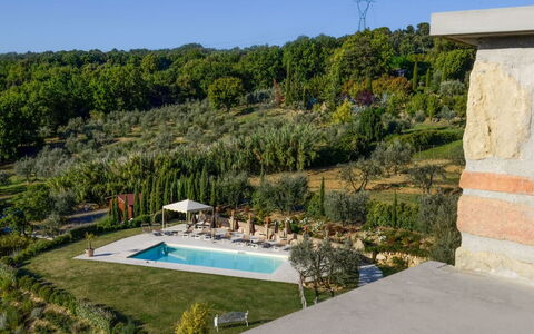 Villa Di Cinzia: Piscina, Propiedad, Casa, Edificio, Bienes Raíces, Inmuebles, Villa, Ocio, Eco Hotel, Paisaje