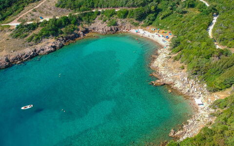 Ivana: Agua, Los Recursos Hídricos, Paisaje Natural, Playa, Costeras Y Los Accidentes Geográficos Oceánico, Lago, Paisaje, Promontorio, Apuntalar, Planta