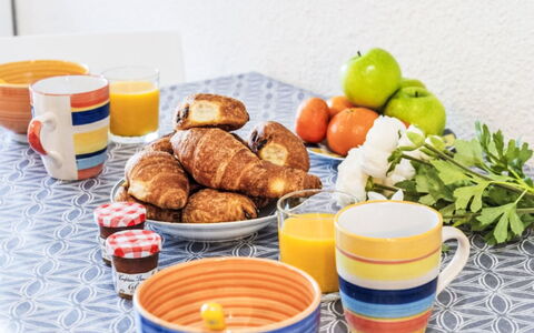 Carnac 109: Vajilla, Utensilios Para Servir, Vajilla, Taza, Comida, Drinkware, Mueble, Naranja, Porcelana