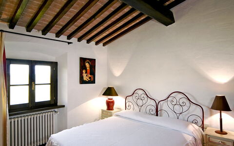 Villa la Piaggia: Habitación, Habitación, Mueble, Cama, Propiedad, Marco De La Cama, Techo, Diseño De Interiores, Edificio, Casa
