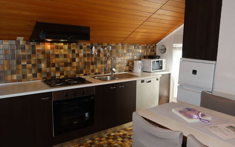 Vir 119: Gabinetes, Mostrador, Propiedad, Mueble, Cocina, Estufa De Cocina, Aparato De Cocina, Madera, Cajón, Arquitectura
