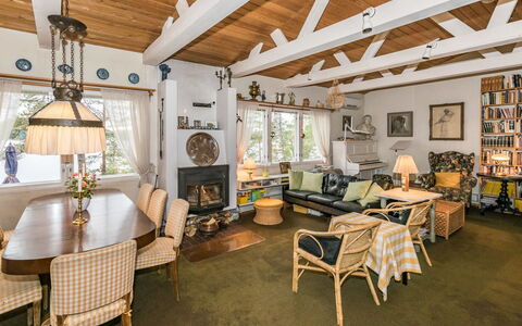 Ranta-Iivari: Piscina, Barrio Residencial, Recurso, Ocio, Departamento, Eco Hotel, Hacienda, Inmuebles, Villa, Hotel