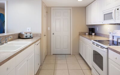 Alojamiento:&nbsp;Gullwing Beach Resort 150.5