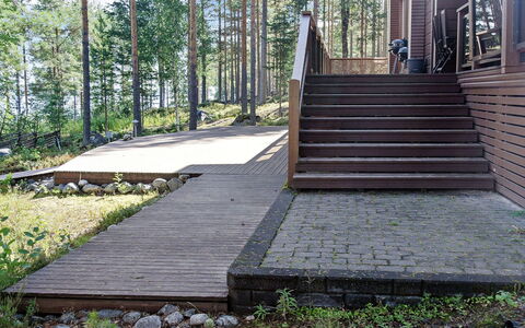 Pielislinna Loma-Koli: Mueble, Silla, Mueble Para Exteriores, Mesa, Madera, Mesa Al Aire Libre, Cocina Y Comedor Mesa, Sombra, Jardín, Paraguas