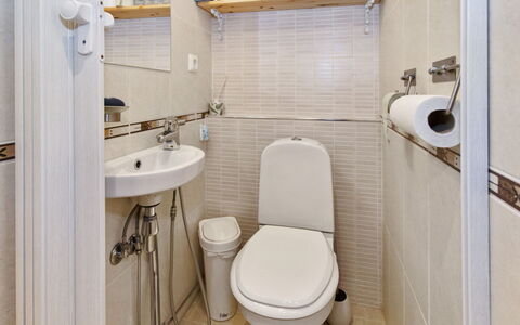 Otsopirtti, Maria: Mueble, Silla, Mueble Para Exteriores, Mesa, Madera, Mesa Al Aire Libre, Cocina Y Comedor Mesa, Sombra, Jardín, Paraguas