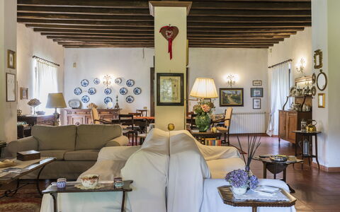 Le Querce: Mesa, Marco, Mueble, Encendiendo, Diseño De Interiores, Casa, Decoración, Edificio, Sala, Lámpara