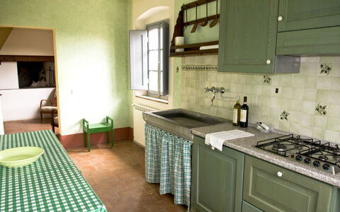 agriturismo-cabbiavoli-chianti-multiproperty-casa-marcello-pesco-kitchen