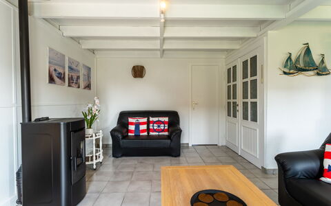 Alojamiento:&nbsp;Alice Blue with Airco & Shared Pool 220.11