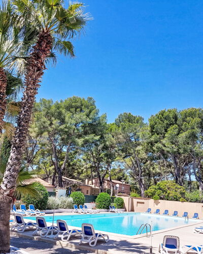 La Marina: Azul, Piscina, Recurso, Mueble Para Exteriores, Sombra, Hotel, Eco Hotel, Ciudad De Vacaciones, Inmuebles, Balneario