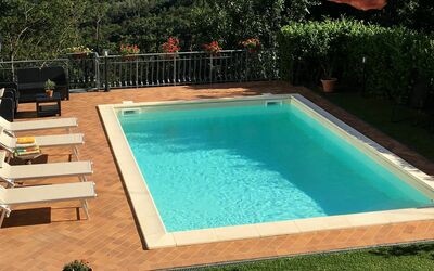 Borgo Di Zacco: Piscina, Propiedad, Hierba, Casa, Ocio, Bienes Raíces, Patio Interior, Vacaciones, Casa, Rectángulo