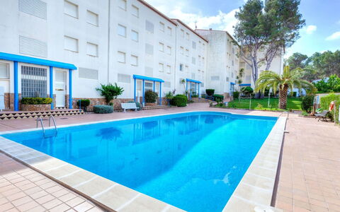 Residencial Magda Park: Piscina, Propiedad, Edificio, Bienes Raíces, Casa, Departamento, Ocio, Recurso, Barrio Residencial, Casa