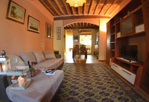 San Michele: Habitación, Propiedad, Edificio, Diseño De Interiores, Techo, Bienes Raíces, Mueble, Sala, Casa, Vestíbulo