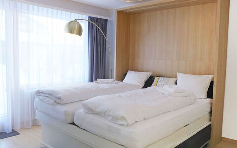 Le Mans: Habitación, Mueble, Cama, Colchón, Habitación, Propiedad, Sábana, Marco De La Cama, Lecho, Diseño De Interiores