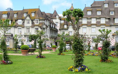 Deauville-Trouville 781