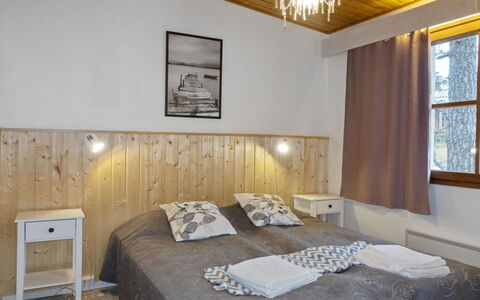 Riekonraito A1: Diseño De Interiores, Cama, Habitación, Mueble, Madera, Techo, Sábana, Lecho, Habitación, Suelo