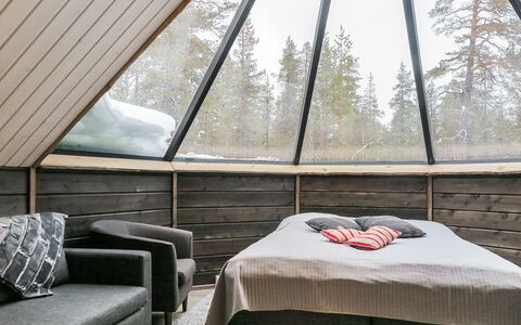Arctic Light Hut: Madera, Techo, Suelo, Diseño De Interiores, Piso, Madera Dura, Manchas De Madera, Vaso, La Luz Del Día, Suelos De Madera