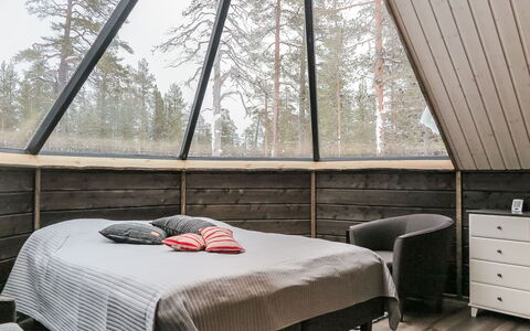 Arctic Light Hut: Madera, Techo, Suelo, Madera Dura, Manchas De Madera, Lámpara, Suelos De Madera, Tablón, Sombra, La Luz Del Día