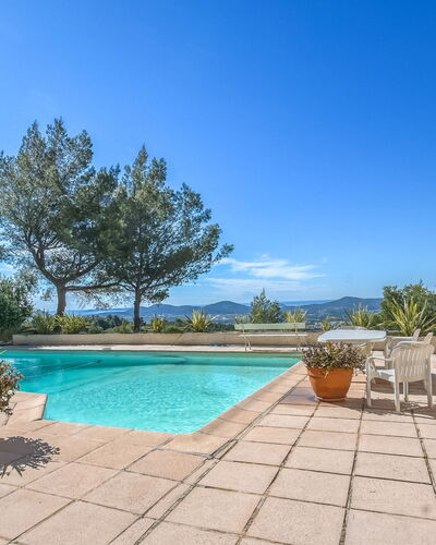 Les Baux Rouges: Propiedad, Piscina, Bienes Raíces, Inmuebles, Edificio, Casa, Azur, Villa, Casa, Vacaciones