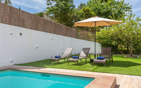 Paradis: Piscina, Recurso, Casa, Eco Hotel, Inmuebles, Patio, Villa, Patio, Diseño, Mueble Para Exteriores