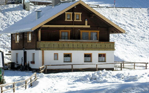 Farm Eben: Nieve, Invierno, Casa, Casa, Propiedad, Techo, Vía Muerta, Edificio, Cabaña, Bienes Raíces