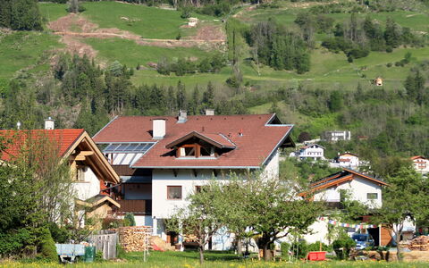 Leo: Planta, Propiedad, Ecorregión, Edificio, Árbol, Naturaleza, Paisaje Natural, Entorno Natural, Casa, El Terreno Del Lote