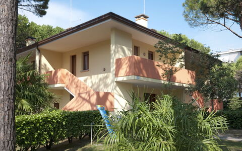 Bibione 741: Propiedad, Casa, Bienes Raíces, Casa, Edificio, Barrio Residencial, Villa, Cabaña, Barrio, Arquitectura
