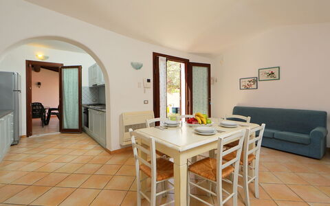 Ville San Pietro (Rei355): Habitación, Propiedad, Mueble, Suelo, Edificio, Diseño De Interiores, Casa, Mesa, Comedor, Bienes Raíces