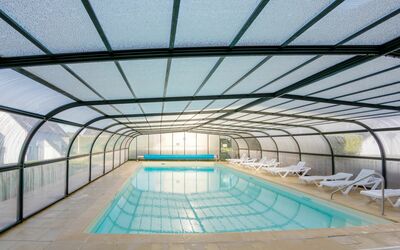 Pentrez Plage 602: Agua, Edificio, Piscina, Ventana, Línea, Cielo, Vaso, Material Compuesto