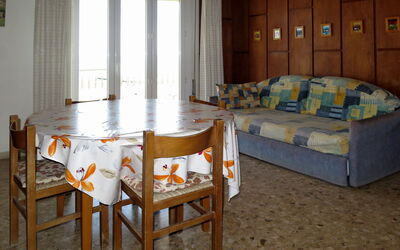 Alojamiento:&nbsp;Villa Rauzi (Ldj300) 650.1